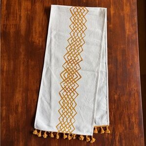 Boho Table Runner White and Gold Tassels Home Decor Linens